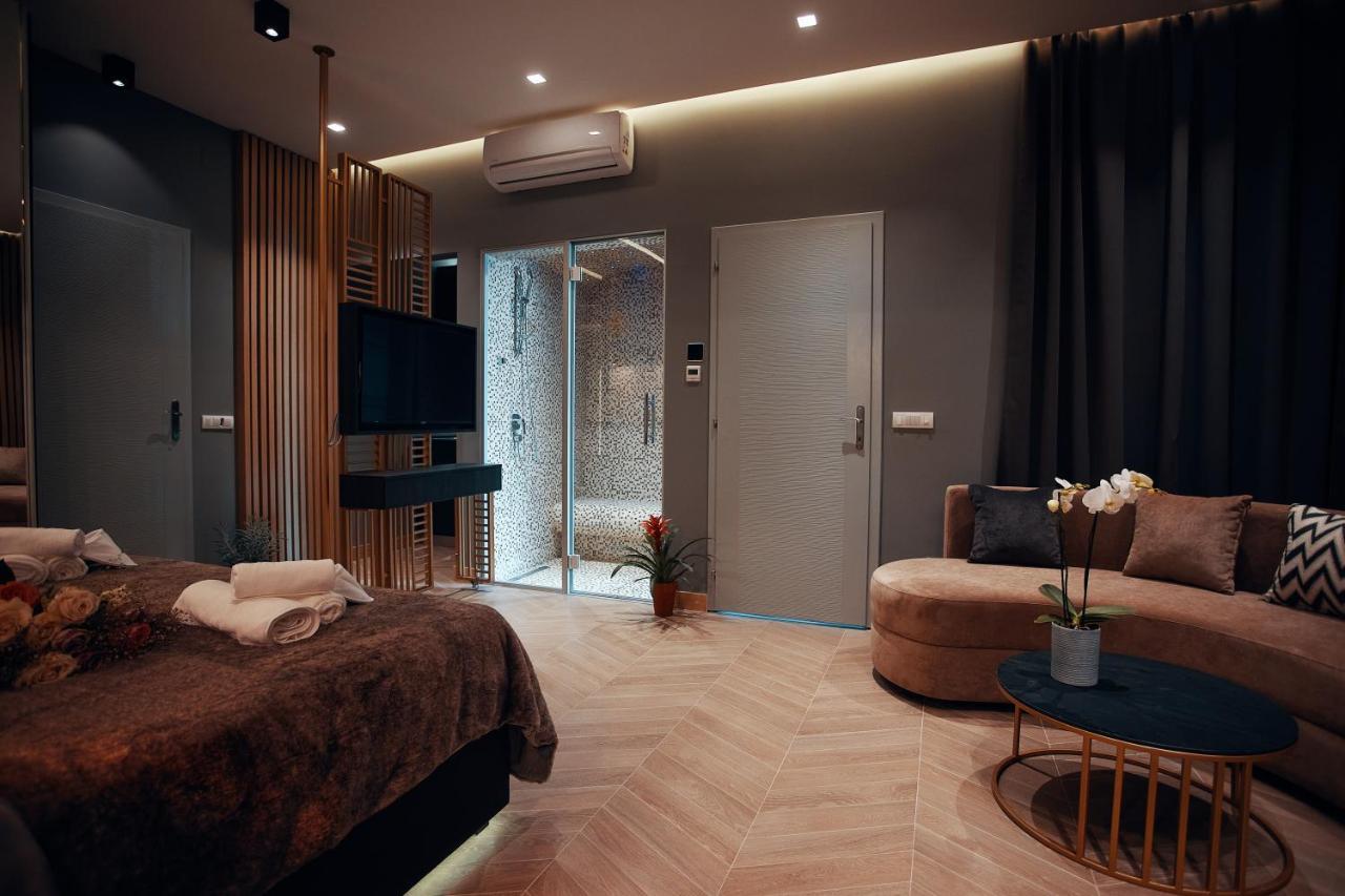 Monza Mirror Apartment Kikinda Dış mekan fotoğraf