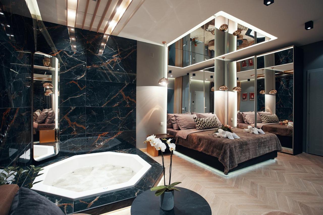 Monza Mirror Apartment Kikinda Dış mekan fotoğraf
